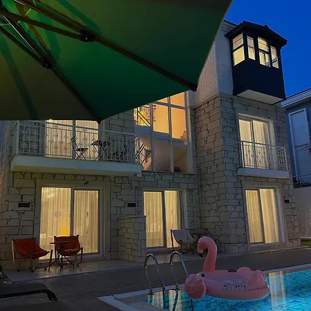 L'etro Maison Alacati 호텔 3*