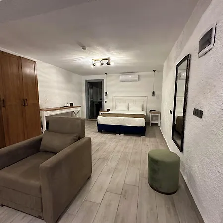 호텔 L'etro Maison Alacati 3*