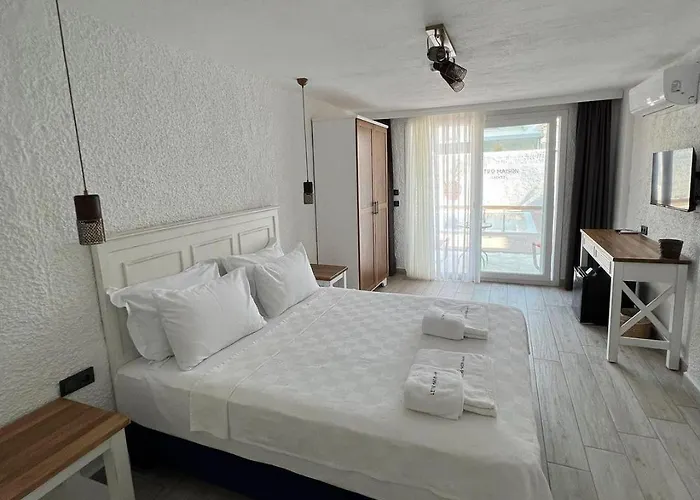 Отель L'etro Maison Alacati Кешме