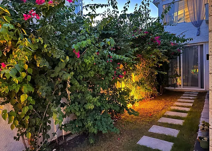 L'etro Maison Alacati Отель Кешме