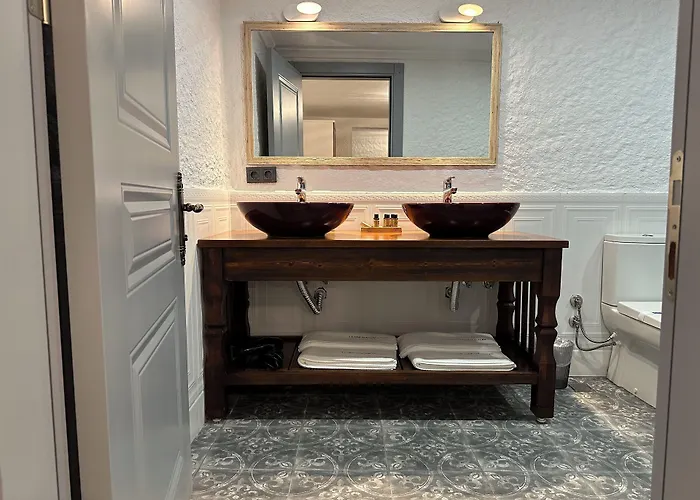 Отель L'etro Maison Alacati 3*