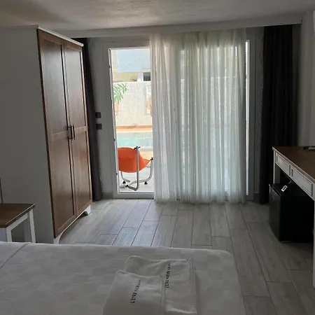 Otel L'etro Maison Alacati 3*