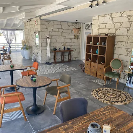 L'etro Maison Alacati Otel 3*