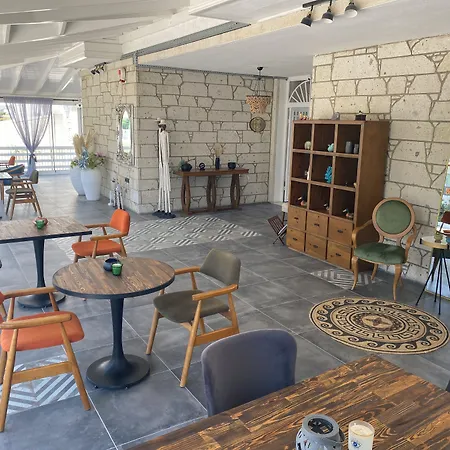 Otel L'etro Maison Alacati 3*